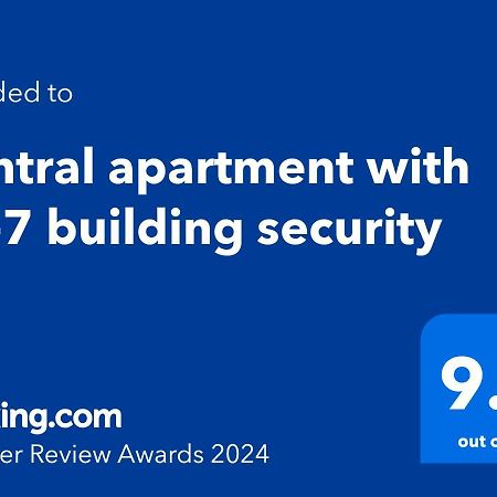 Central Apartment With 24-7 Building Security Нови Сад Екстериор снимка